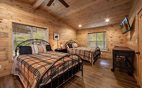 Creekside Manor Too Cabin