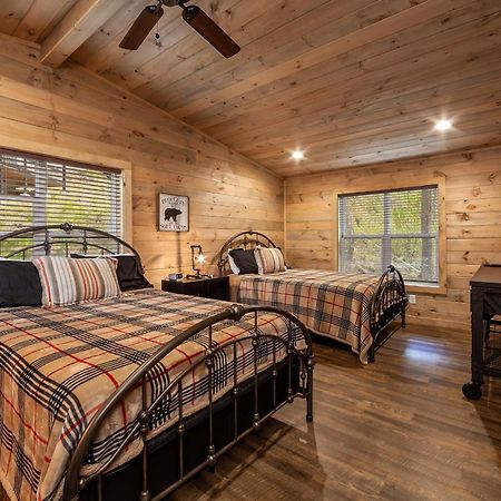 Creekside Manor Too Cabin Gatlinburg Exterior photo