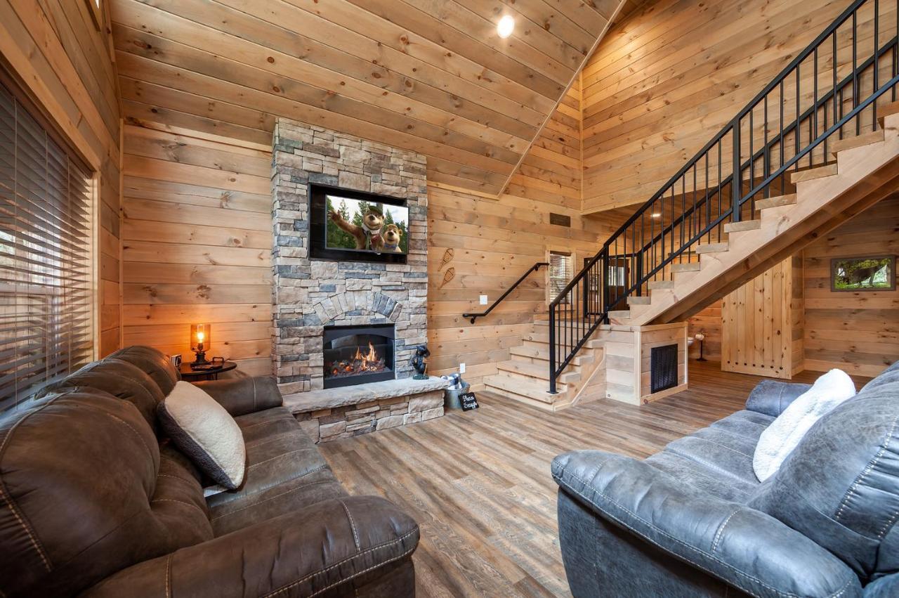 Creekside Manor Too Cabin Gatlinburg Exterior photo