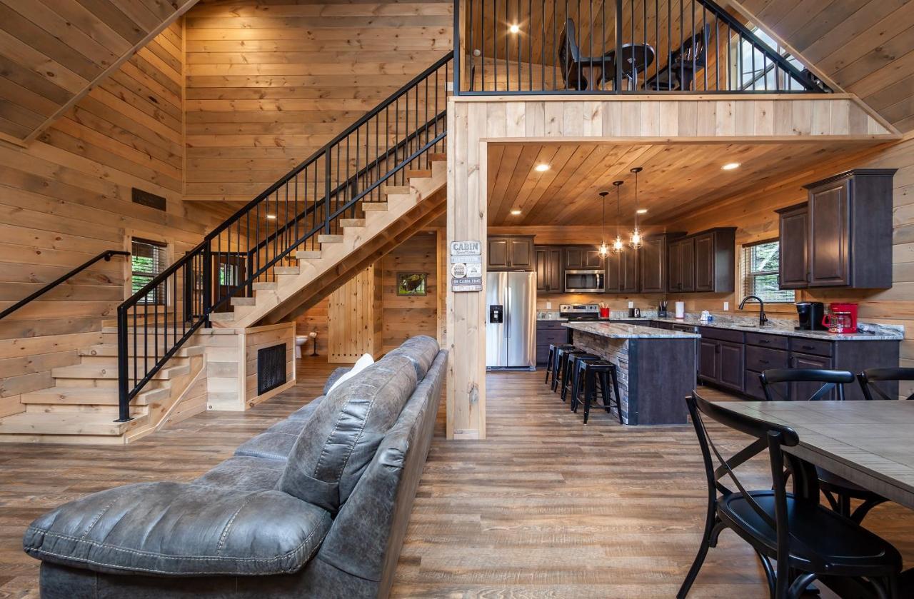 Creekside Manor Too Cabin Gatlinburg Exterior photo