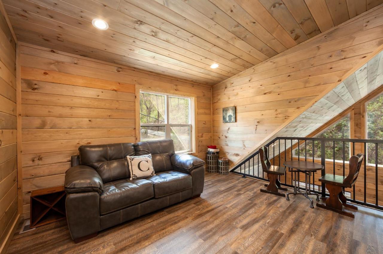 Creekside Manor Too Cabin Gatlinburg Exterior photo