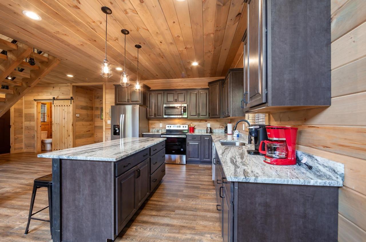 Creekside Manor Too Cabin Gatlinburg Exterior photo